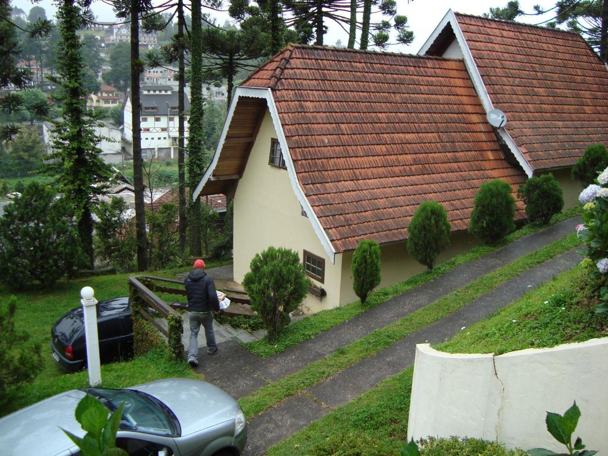 Lodge Suiço De *